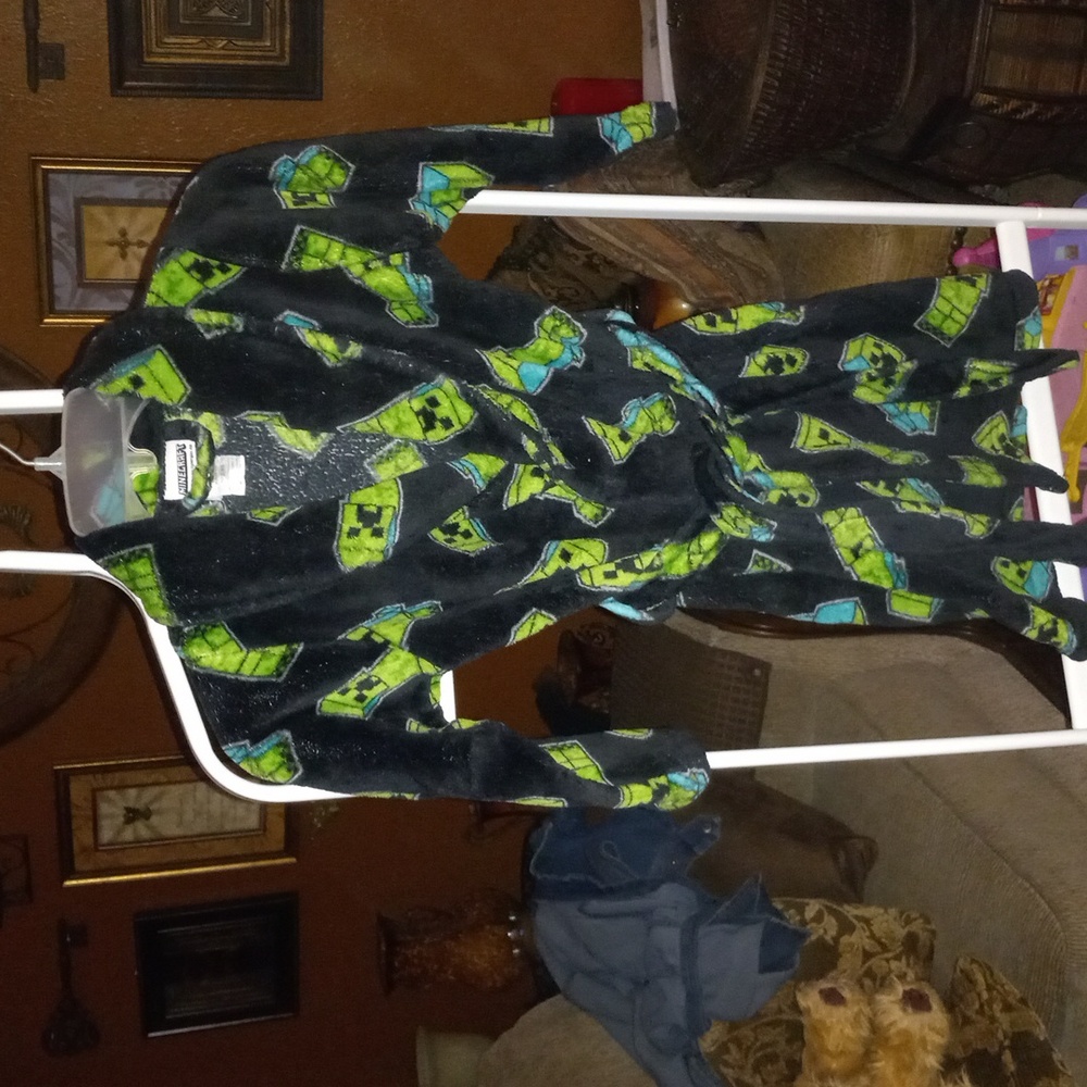 BOYS MINECRAFT ROBE